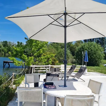 Vila Propriete, Lac, Plages Privees Idf 77 Proche Paris La Tombe