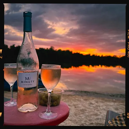 Villa Propriété, Lac, Plages Privées Idf 77 Proche Paris La Tombe